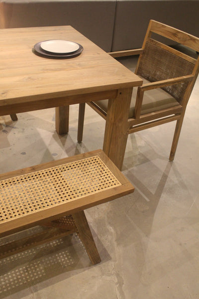 Raline Dining Table